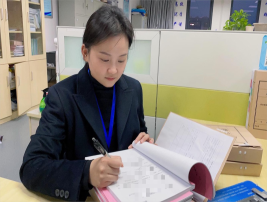 以精耕细作铸就品质 用专业担当守护公正—记2025年第四季度“质量之星”谢欢